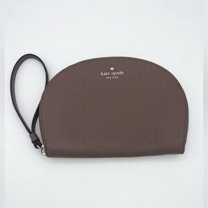 Kate Spade Shara Larchmont Avenue wristlet Pebble leather.